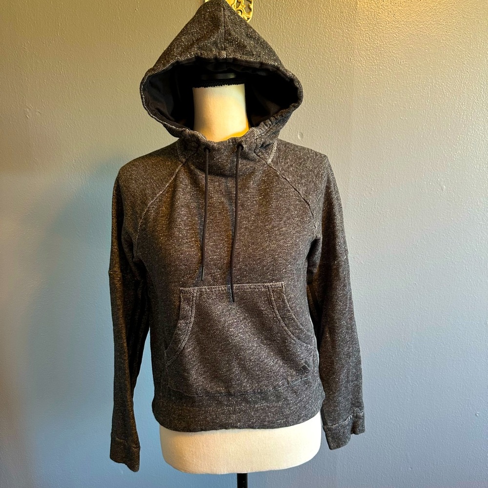 ADIDAS PULLOVER GRAY HODDIE. SIZE X-SMALL.
